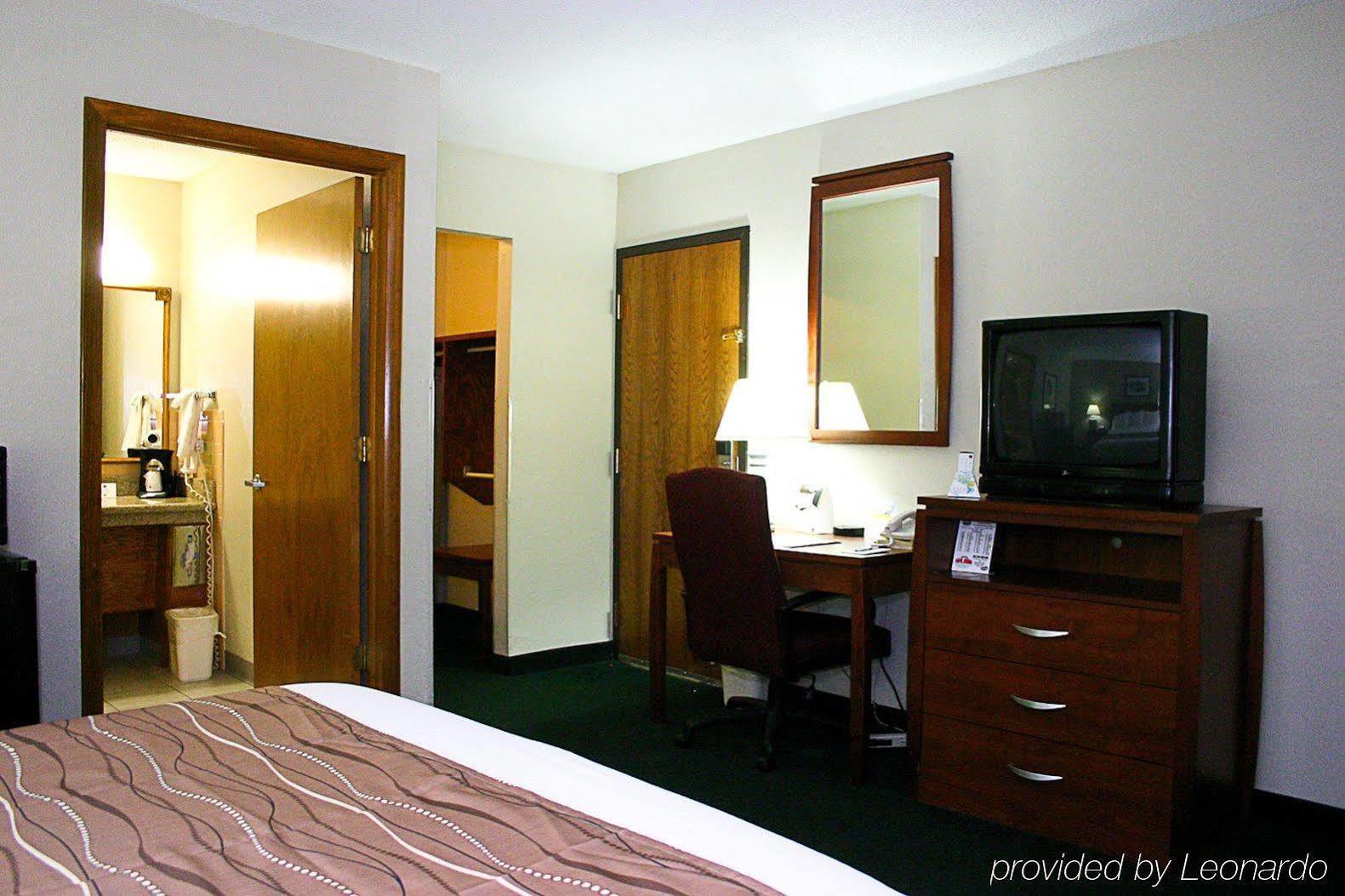 Best Western Hospitality House Emporia Cameră foto
