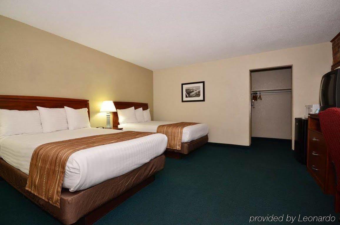 Best Western Hospitality House Emporia Cameră foto