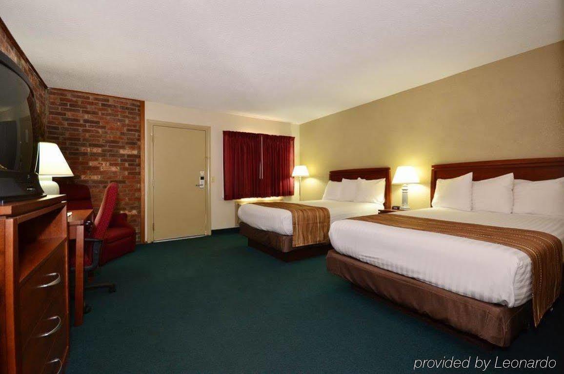 Best Western Hospitality House Emporia Cameră foto